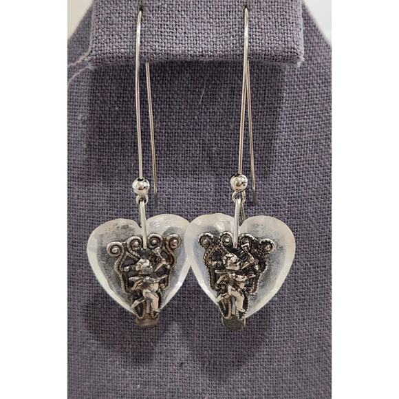 VTG Silver Cherubs With Acrylic Heart Dangle Hook Earrings Lightweight 3" - Picture 1 of 4